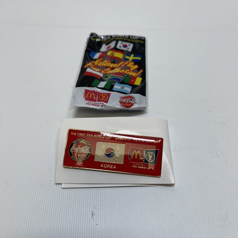 FIFA WORLD CUP 2002 Korea National Flag Pin McDonalds Coca Cola 1x2.5”